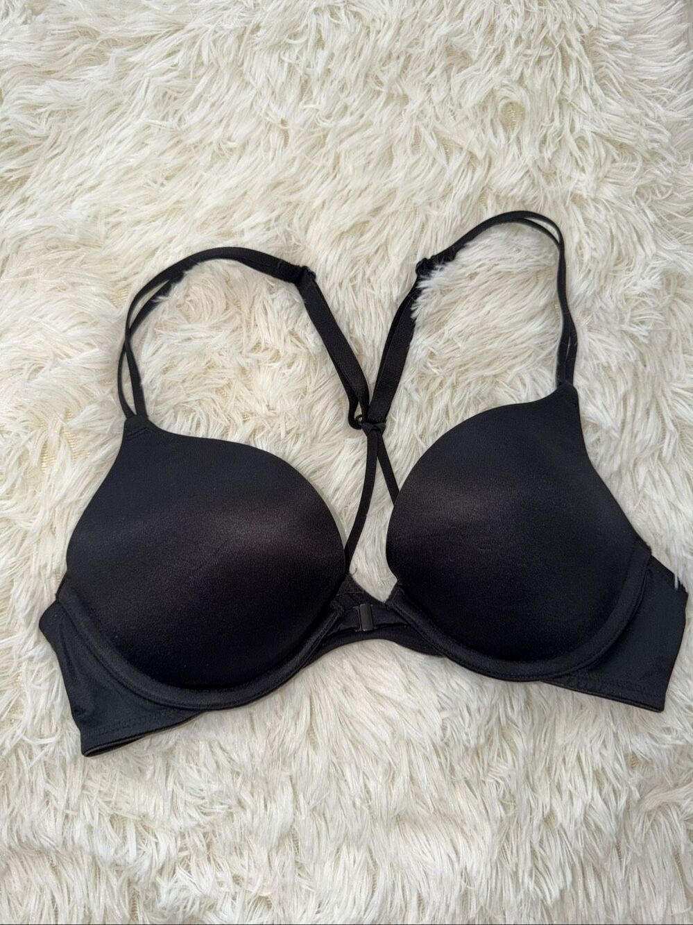 Victoria’s Secret black bra 34A